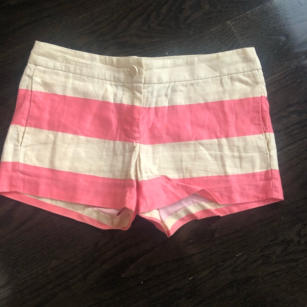 J Crew linen shorts sz 4. Excellent condition.